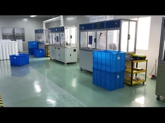 Elemento de filtro plissado de construcción con tapas de extremo de polipropileno